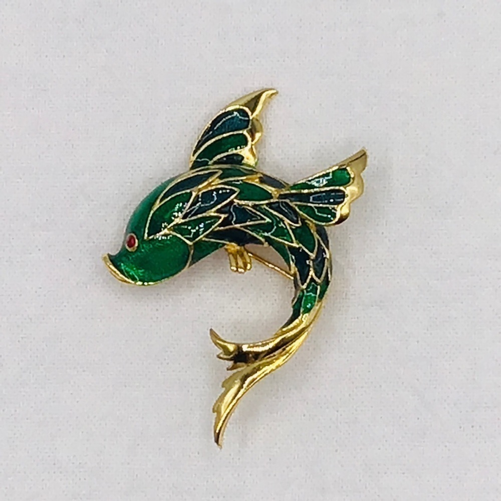 VINTAGE Brooch Gem Craft Flying Fish Enamel Gold Tone Pin Green 1970’s